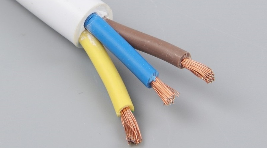 Vì sao dây điện có 3 dây thay vì 2 dây